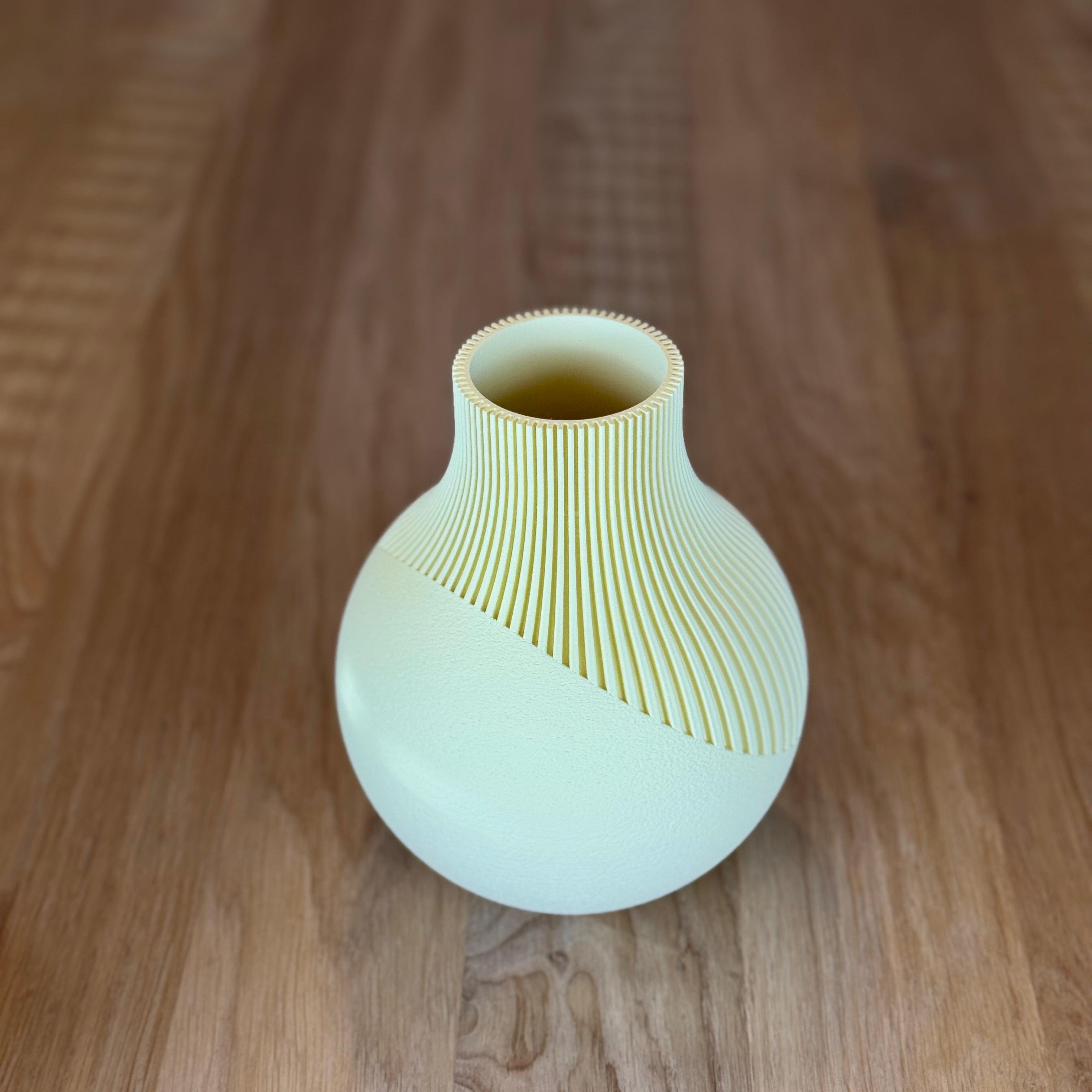 Moderne Design Vase aus dem 3D-Druck – Minimalistische Vase aus PLA (18 Farben)