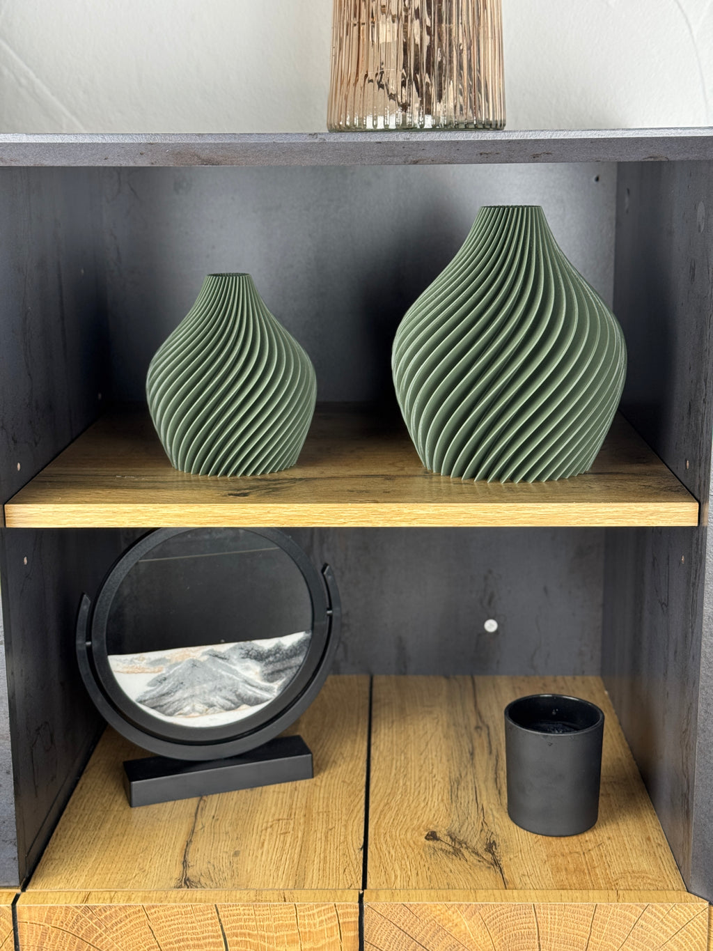 3D-gedruckte Designer-Vase „Twist“ – Für Trockenblumen – PLA – In 3 Größen & 18 Farben