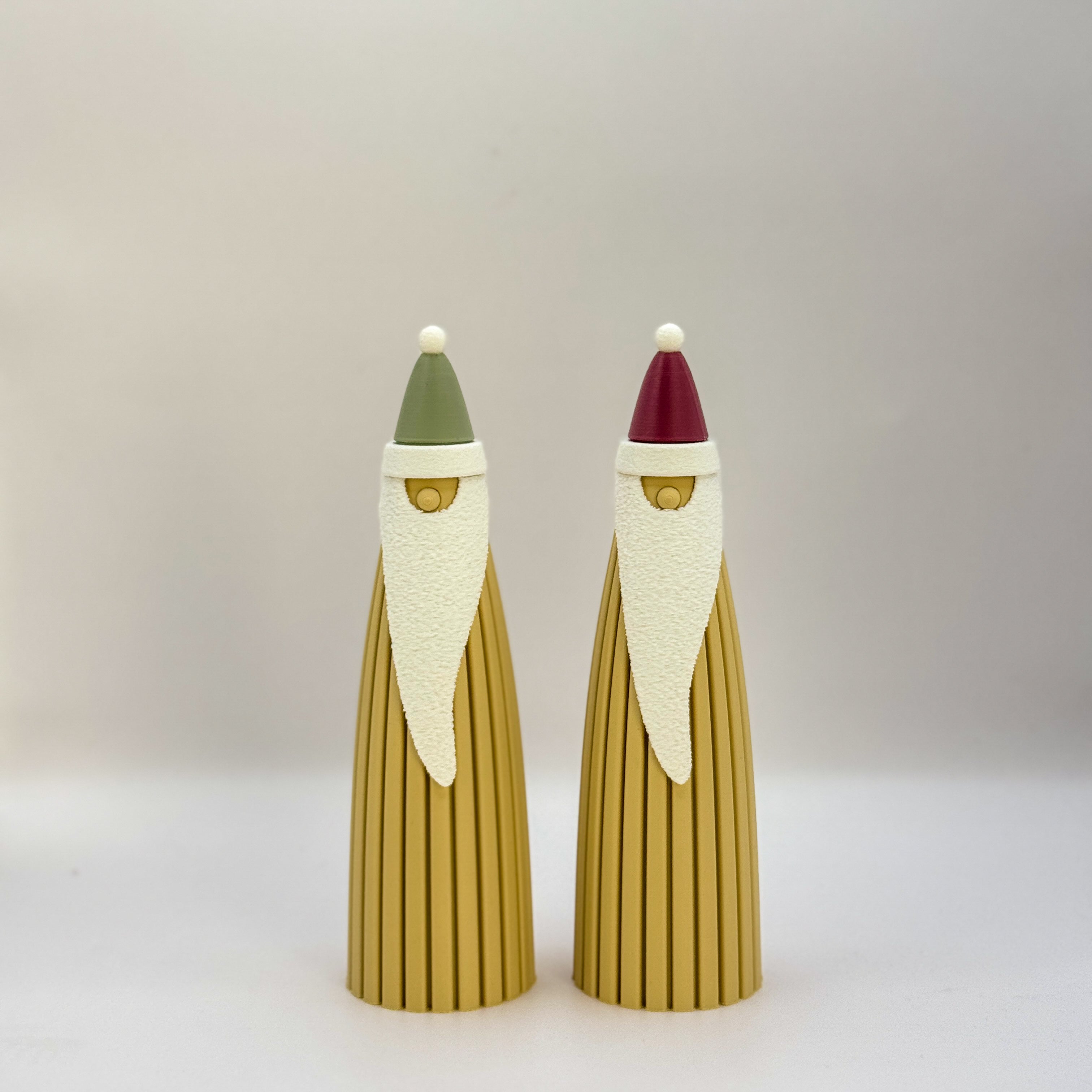 3D-gedruckter Weihnachtsmann mit LED-Teelicht-Funktion – 17,5 cm Dekoration, Mütze in 18 Farben wählbar